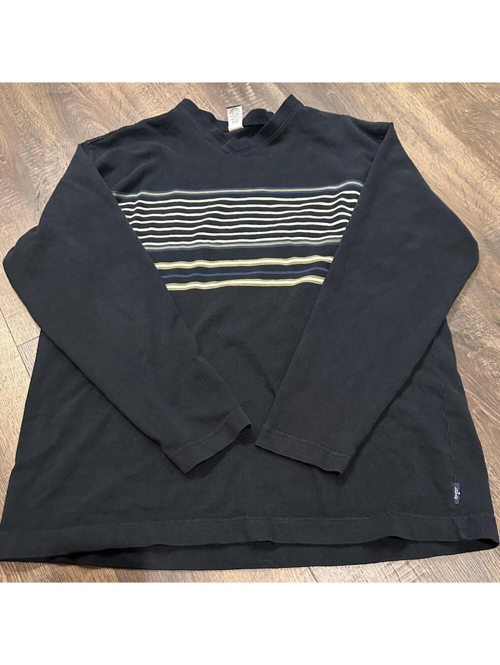 Vintage Levi's black long sleeve